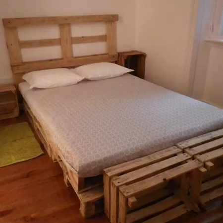 Albergue Be My Guest