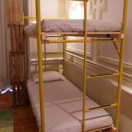 Albergue Be My Guest